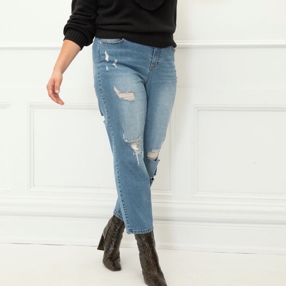 Eloquii Elements Distressed Girlfriend Jean - Picture 13 of 13